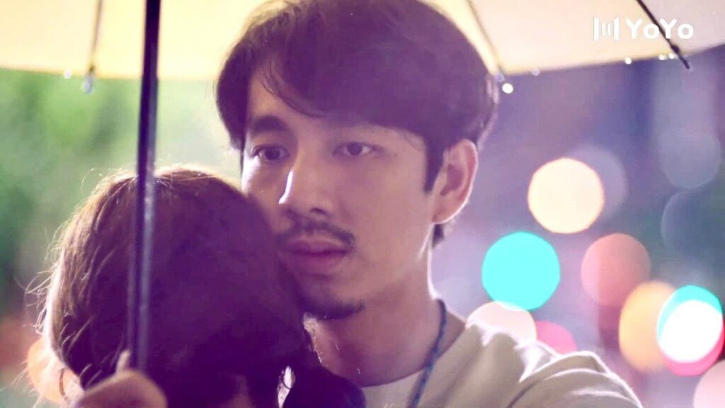 لم انظر لك كـاخت ابدا , انا احبك واريد البقاء معك الا يمكنك ان تحبيني ؟ 💔🥺 ( انتي جميلة )