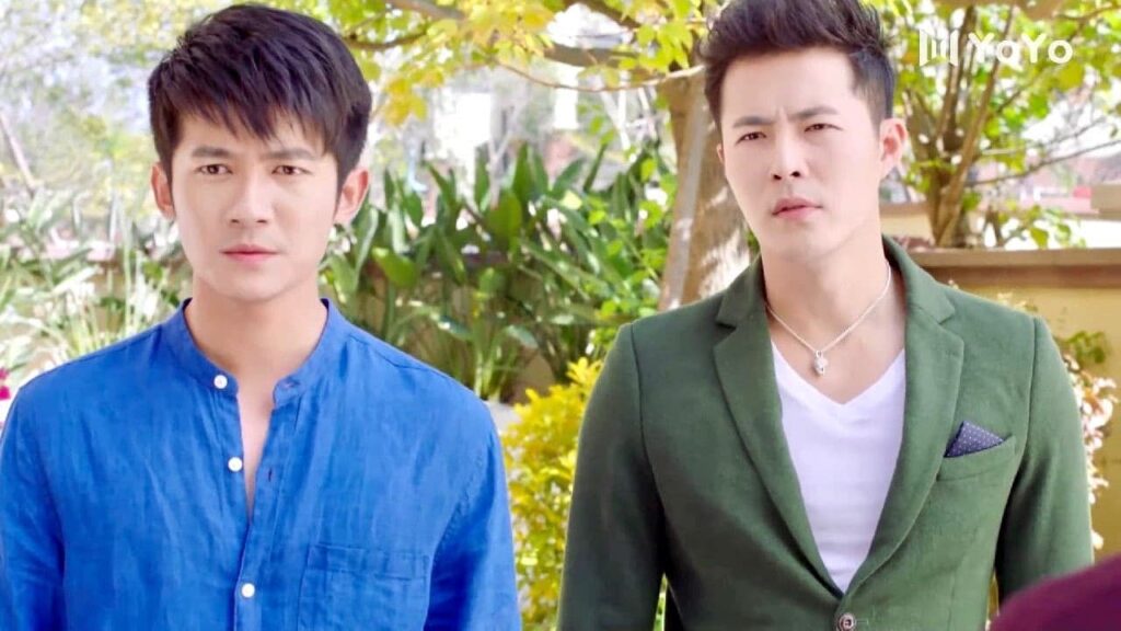 الاخ الماكر يجبر اخوه على السفر ليستحوذ على اموال العائلة 😱💔 ( تذكرني )