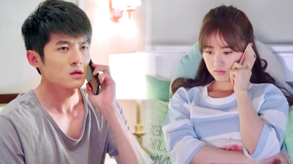 يتصل بها ويسألها اذا كانت تعرفه سابقا لكنها ترفض اخباره بانه كان حبها الاول 💔🥺 ( انتي جميلة )