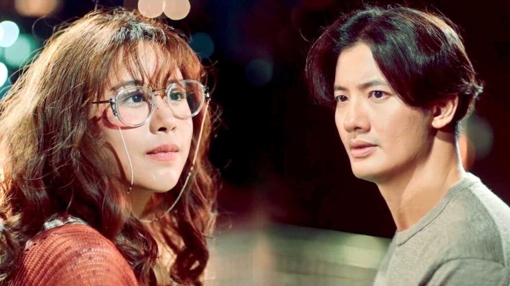 ترفض عرض رئيسها وتخبره بانه عصبي و متقلب المزاج و انها ليست فتاة تسير حسب مزاجه💔😞 ( انتي جميلة )