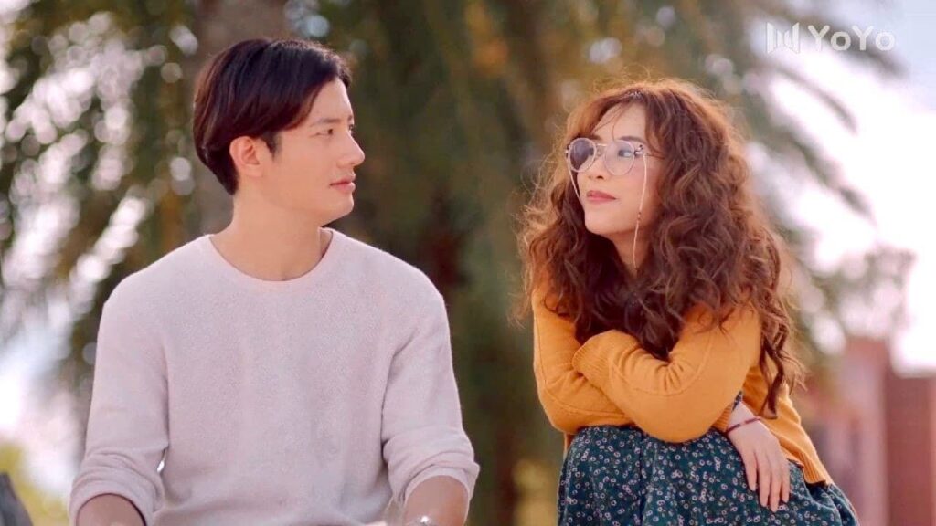 ترفض اخبار الرئيس بانها هي حبــه الاول لانها تعتقد بانه لن يحبها برؤية حالها هكذا 💔( انتي جميلة )