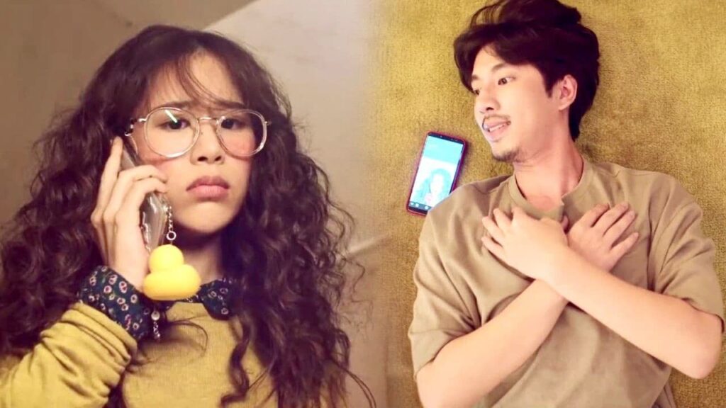 تطلب منه خدمة لانه الوحيد القادر على مساعدتها فيشرط عليه بعض الشروط ❤️😂 ( انتي جميلة )