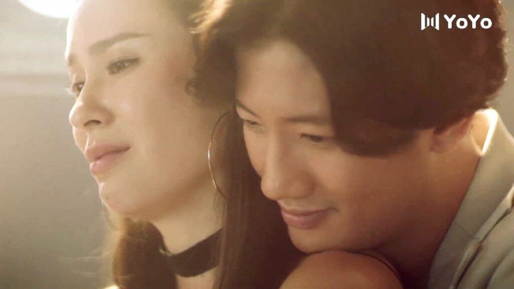 تبكي لانها كذبت عليه وجعلته يدق بانها صديقته القديمة التي كان يحبها💔🥺 ( انتي جميلة )