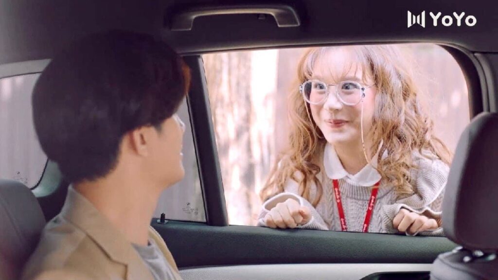 تنفجر غضبا على الرئيس المتعجرف الذي يقلق من شأنها و لا يعطيها الاوامر 💔 ( انتي جميلة )