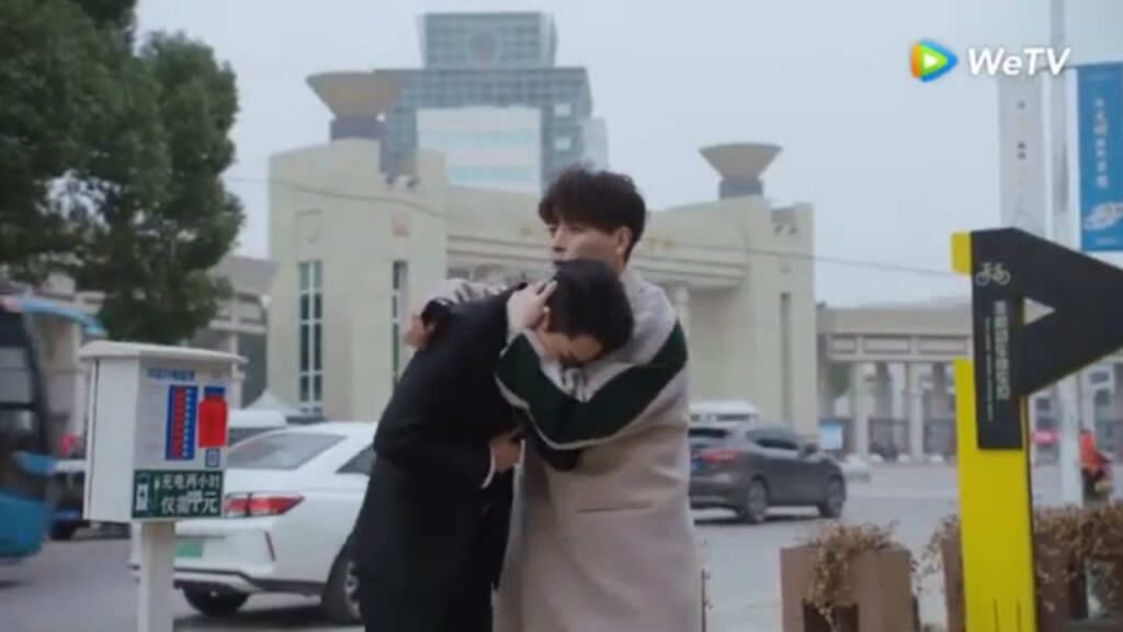 عندما رأى هذا المكان كاد أن يتذكر ما حدث معه في الماضي | مقطع من الحلقة 3 "حبيبي الخالد" | WeTV