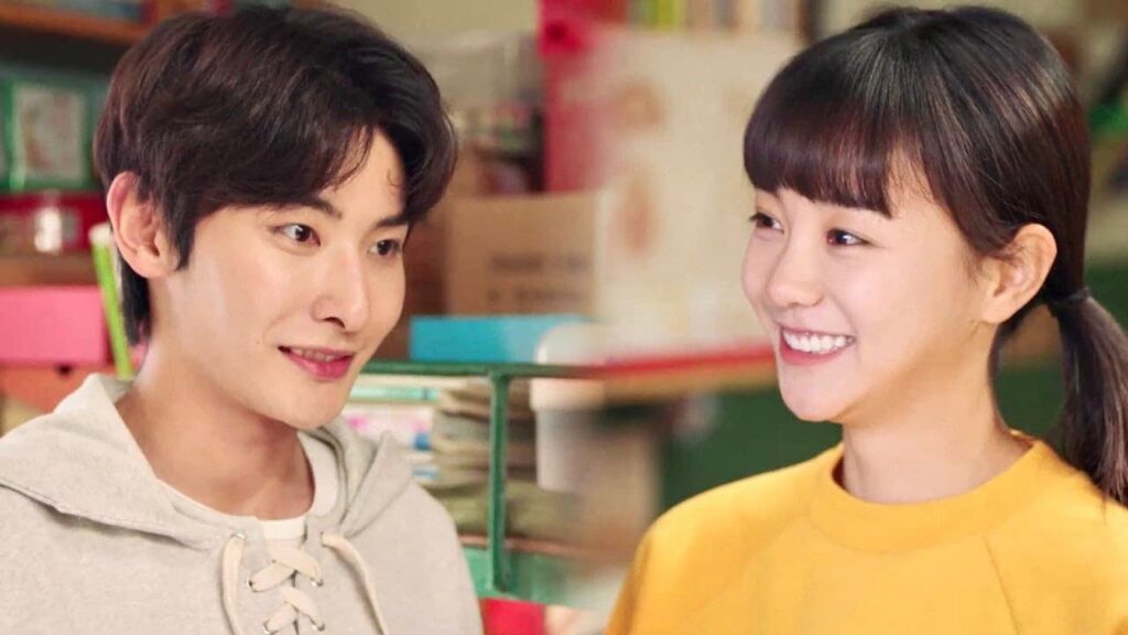 يطير من السعادة لانها طلبت منه مشاهدة فيلم معها ❤️😍 ( نهر يجري خلاله ) يطير من السعادة لانها طلبت منه مشاهدة فيلم معها ❤️😍 ( نهر يجري خلاله )