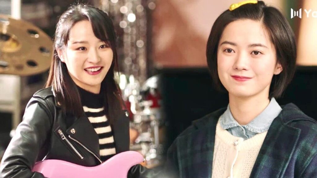 تكبح غضبها و تحاول التصرف ببرود امام منافستها التي تحاول سرقة حبيبها 💔😱 ( نهر يجري خلاله )