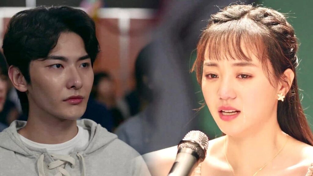 تذرف الدموع و تغني لكي تنسى حبها الاول ولكن هناك من يشاهدها وهو يتألم  💔 ( نهر يجري خلاله )