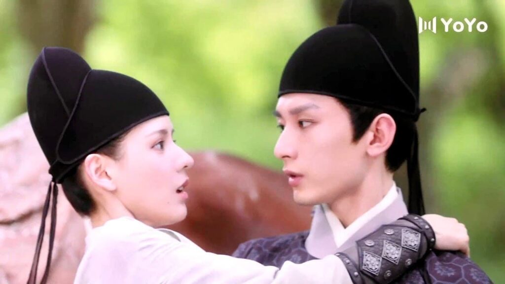 يحمـلها بين ذراعيــه فتشعر بالخجل من صاحب الجلالة 🙈😍 ( كوني بجانبي |Stand By Me  ) ❤️