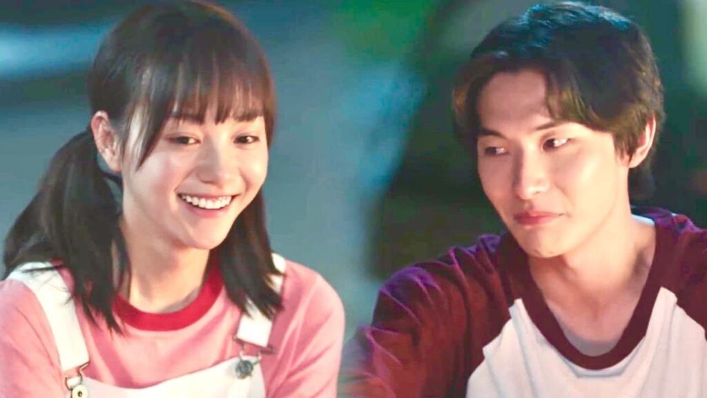 يشعر بالحماس ليعرف ما هو نوعها المفضل ؟ لكي يعترف لها❤️😍 ( نهر يجري خلاله )