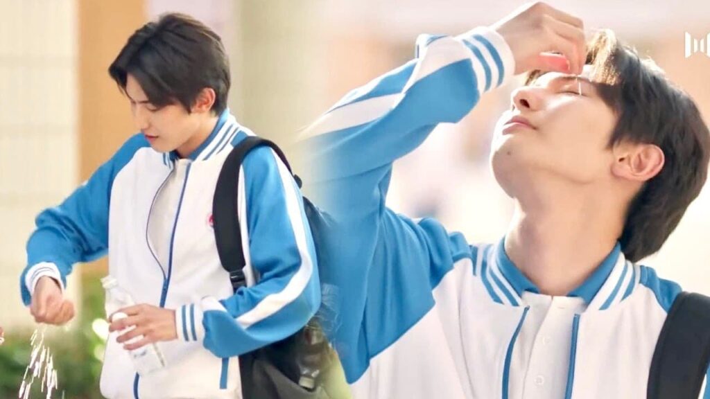 يرش الماء على وجهه ليتظاهر بأنه يبكي و مثير للشفقة أمامها 😂😂 ( نهـر يجـري خلالـه ) يرش الماء على وجهه ليتظاهر بأنه يبكي و مثير للشفقة أمامها 😂😂 ( نهـر يجـري خلالـه )