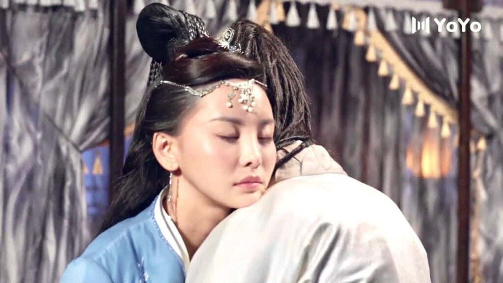 تثمل الزوجة و تذهب لمعانقة زوجها لكي لا يتركها ❤️ ( الوعد الضائع )