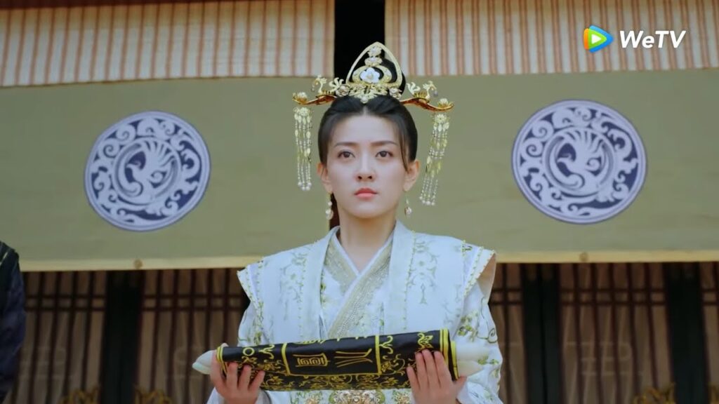 تان آر تتولى منصبها رسميًا كولية للعرش! | مقطع من الحلقة 24 "الحب الأبدي3" | WeTV