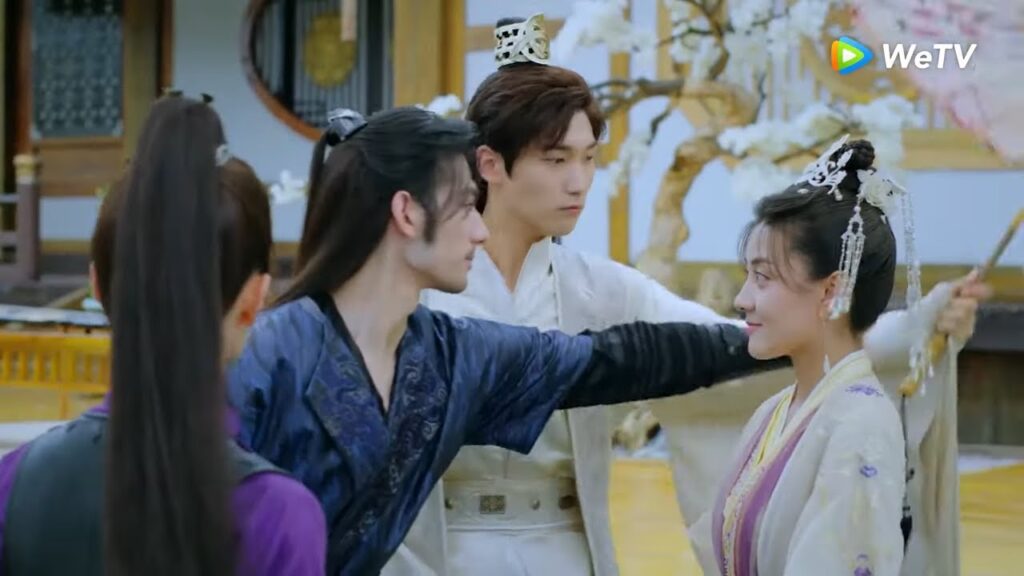 الرجلان يتشاجران من أجلها  مقطع من الحلقة 20 "الحب الأبدي3" | WeTV