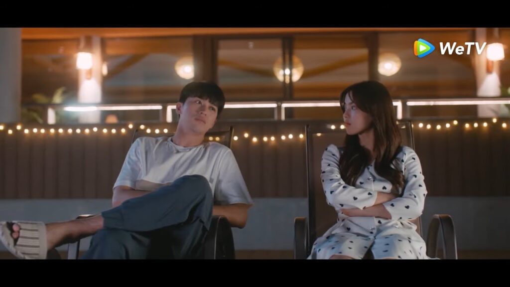 يخبرها أنه غير مسموح له بالذهب إلى أي مكان مقطع من الحلقة 6 “منتصف الصيف مليء بالحب” | WeTV يخبرها أنه غير مسموح له بالذهب إلى أي مكان مقطع من الحلقة 6 "منتصف الصيف مليء بالحب" | WeTV