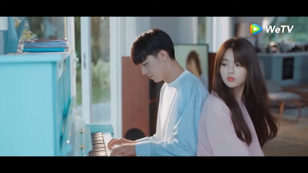 زي يي يكتشف موهبة تيان ران في الموسيقى مقطع من الحلقة 6 “منتصف الصيف مليء بالحب” | WeTV زي يي يكتشف موهبة تيان ران في الموسيقى مقطع من الحلقة 6 "منتصف الصيف مليء بالحب" | WeTV