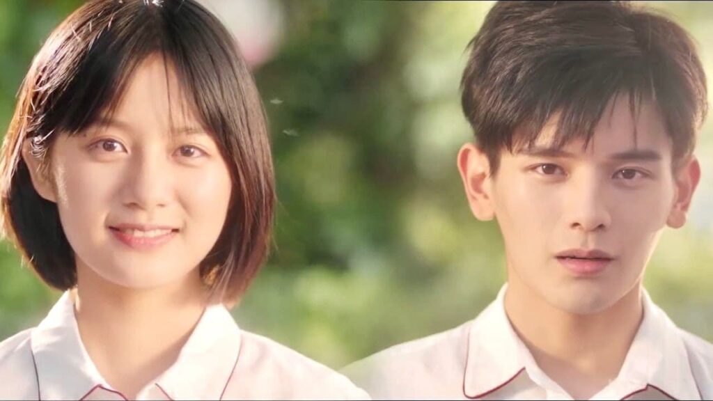 الطالب المتفوق و الطالبة الكسولة يحملان مشاعر لبعضهما البعض ❤️ ( لا تغادر بعد المدرسة )