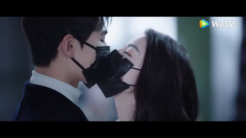 قبلة الوداع اللطيفة بين يو تو وجينغ جينغ مقطع من الحلقة 23 "أنت مجدي" | WeTV