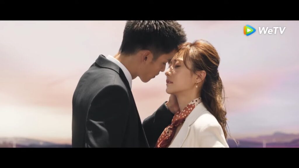 أخذها إلى مكان رائع ليعترف لها بحبه مقطع من الحلقة 11 "الحب الغامض" | WeTV