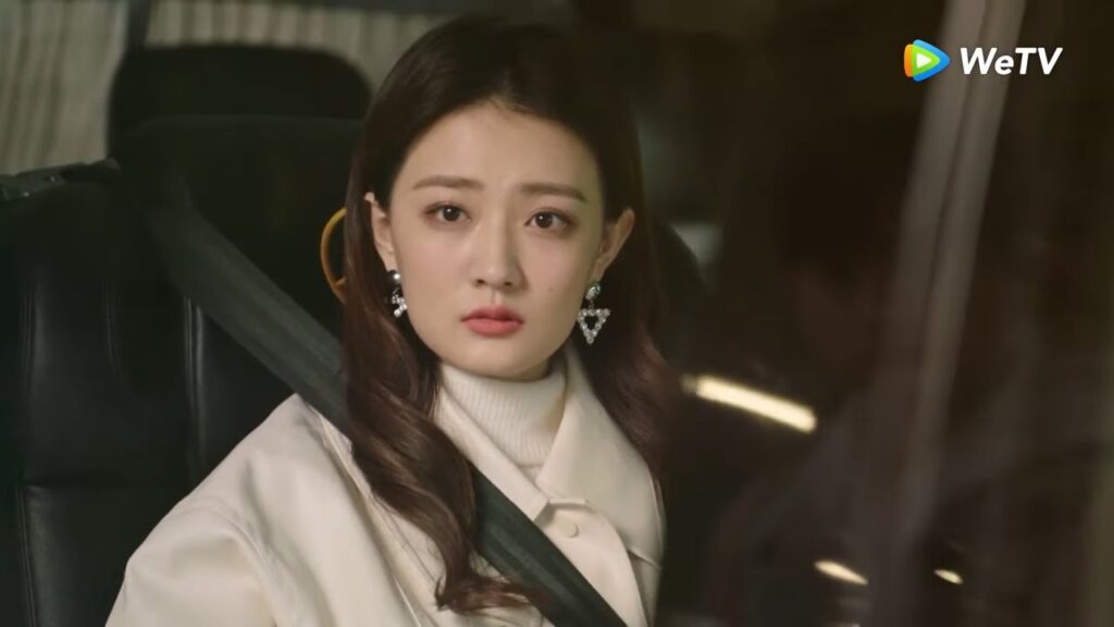 من اللقاء الأول بينهما وقع في حبها مقطع من الحلقة 3 “الأيام المؤاتية معك” | WeTV من اللقاء الأول بينهما وقع في حبها مقطع من الحلقة 3 "الأيام المؤاتية معك" | WeTV