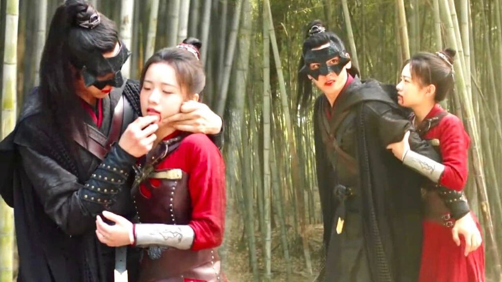 تقوم بحماية زوجها و تتلقى السم بدلا عنه ❤️😭 (الحقيقة او الجرأة )