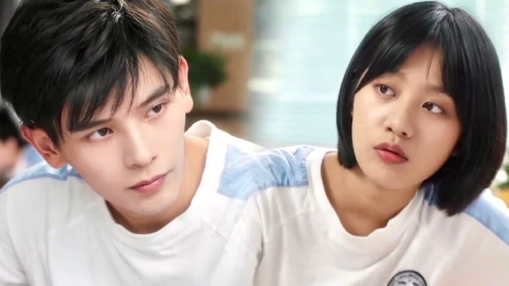 يغضب لانه يقوم بتدريسها لكنها لا تصغي اليه وتقوم بالعبث 😳❤️(لا تغادر بعد المدرسة )