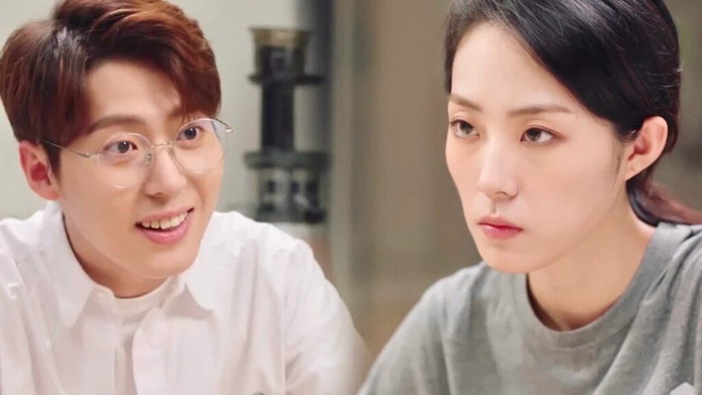 الطبيب الشاب يحب فتاة وحيدة لا تختلط مع احد و يحاول تلوين عالمها بالحب❤️ ( ارجوك اطمئن يا سيد لينغ) الطبيب الشاب يحب فتاة وحيدة لا تختلط مع احد و يحاول تلوين عالمها بالحب❤️ ( ارجوك اطمئن يا سيد لينغ)