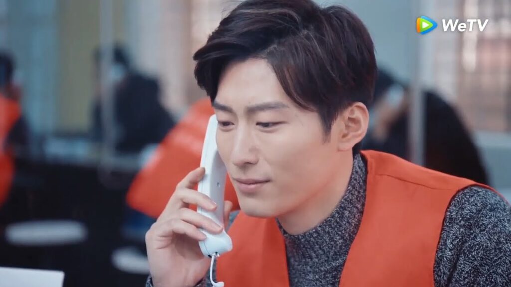 تأثر كثيرًا عندما رأى صورة والده مقطع من الحلقة 23 "دموع في الجنة" | WeTV