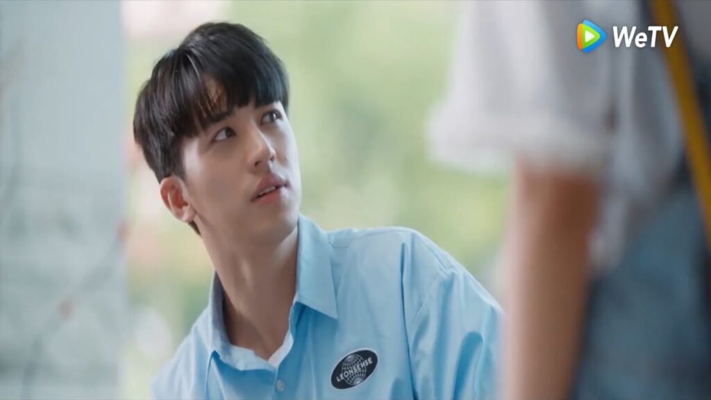 زي يي يكسر المسجل الصوتي الخاص بتيان ران مقطع من "منتصف الصيف مليء بالحب" | WeTV