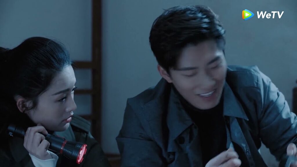 اتضح أن الوقت سيجعلهما يتقربان من بعضهما البعض مقطع من الحلقة 12 "دموع في الجنة" | WeTV