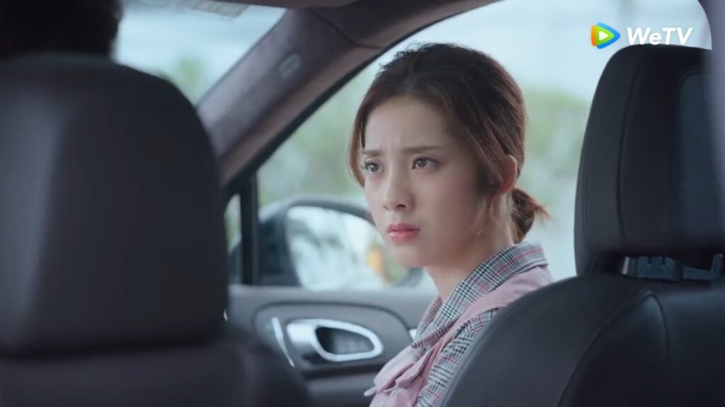 يطلب منها أن تكون حبيبته! مقطع من الحلقة 6 "حبيبتي فضائية" | WeTV