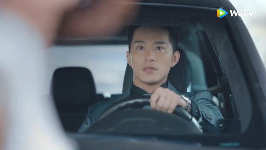 حب من أول نظرة بين الفضائية والمدير فانغ؟ مقطع من الحلقة 1 “حبيبتي فضائية” | WeTV حب من أول نظرة بين الفضائية والمدير فانغ؟ مقطع من الحلقة 1 "حبيبتي فضائية" | WeTV