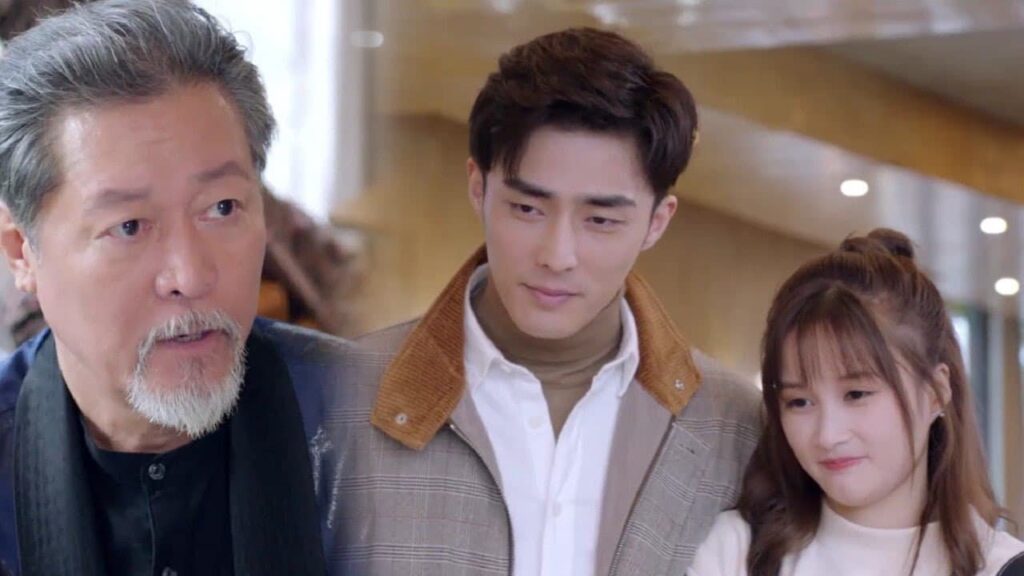 تطلب من الرئيس الغاضب ان يبتسم لاول مرة ❤️( هي التي احبها )