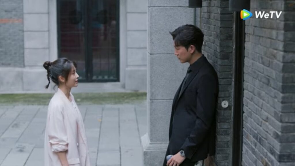 صديق طفولتها يعترف لها بحبه مجددًا! مقطع من الحلقة 27 "السيدة الغرابة والسيد السحلية" | WeTV