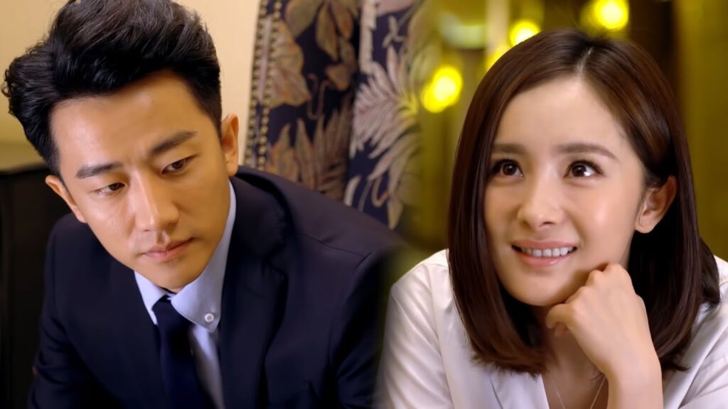 يتقرب منها ويسعى لرؤيتها باستمرار غير مدركا لمشاعره ويحزن حين يراها تدفعه للأخرى😌مشهد”عزيزي المترجم” يتقرب منها ويسعى لرؤيتها باستمرار غير مدركا لمشاعره ويحزن حين يراها تدفعه للأخرى😌مشهد"عزيزي المترجم"