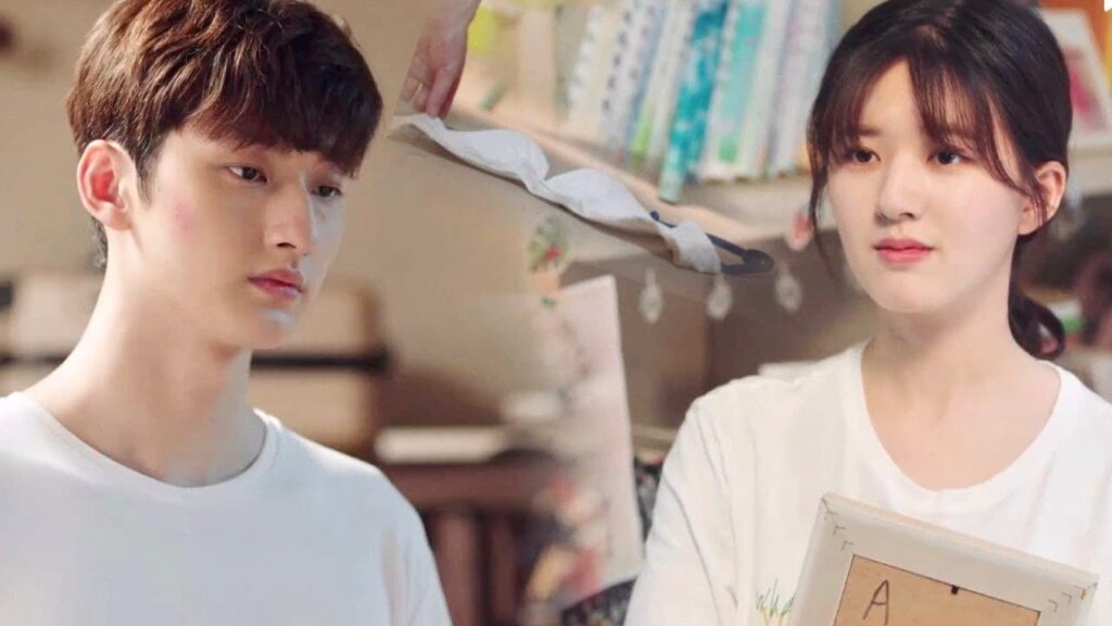 لماذا ترمي ملابسها الداخلية على الارض ؟ هل تحاول اغوائي ؟ 😳❤️(ارجوك اطمئن يا سيد لينغ )