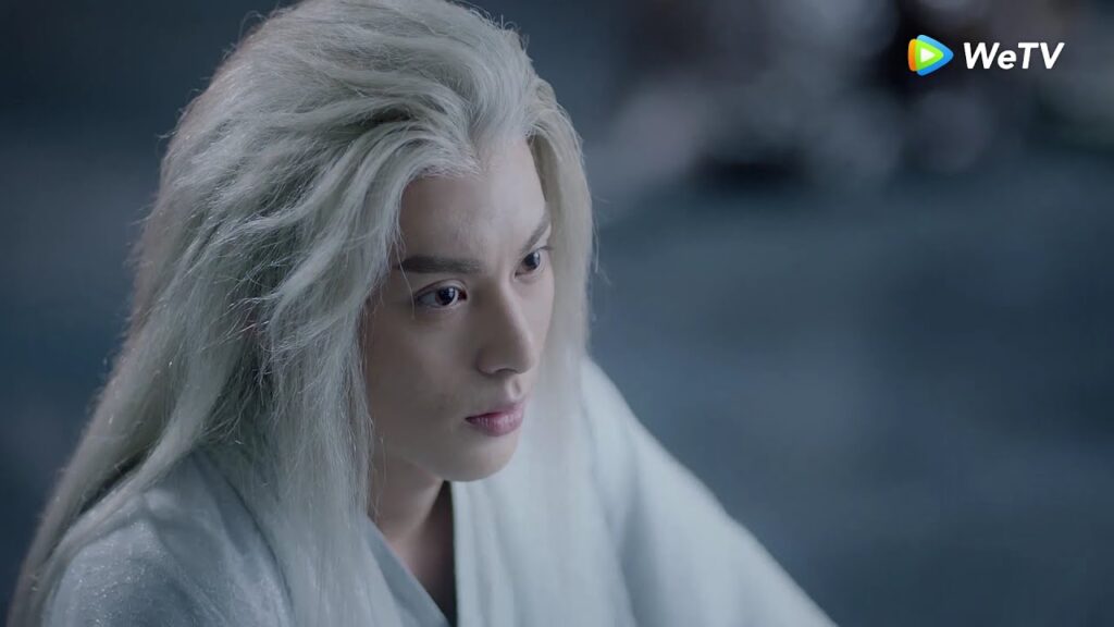 الملك التنين يراقب الوضع مقطع من الحلقة 16 مسلسل الالتقاء بتنين ｜WeTV