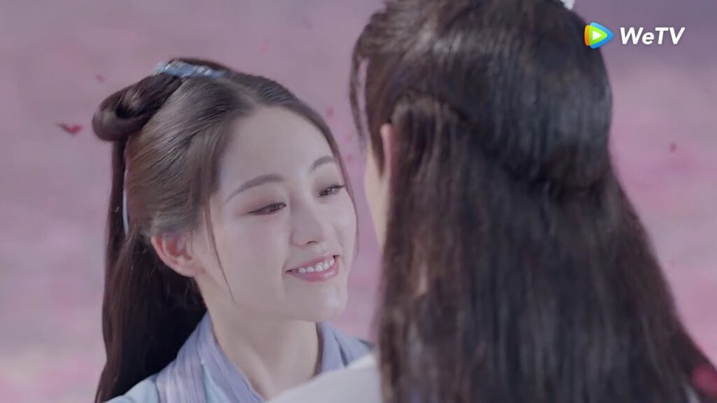 البطلة يغمى عليها أمام الملك التنين مقطع من الحلقة 14 مسلسل الالتقاء بتنين ｜WeTV