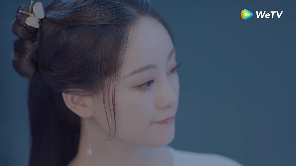 نسيت حبيبها وحياتها السابقة مقطع من الحلقة 10 مسلسل الالتقاء بتنين ｜WeTV