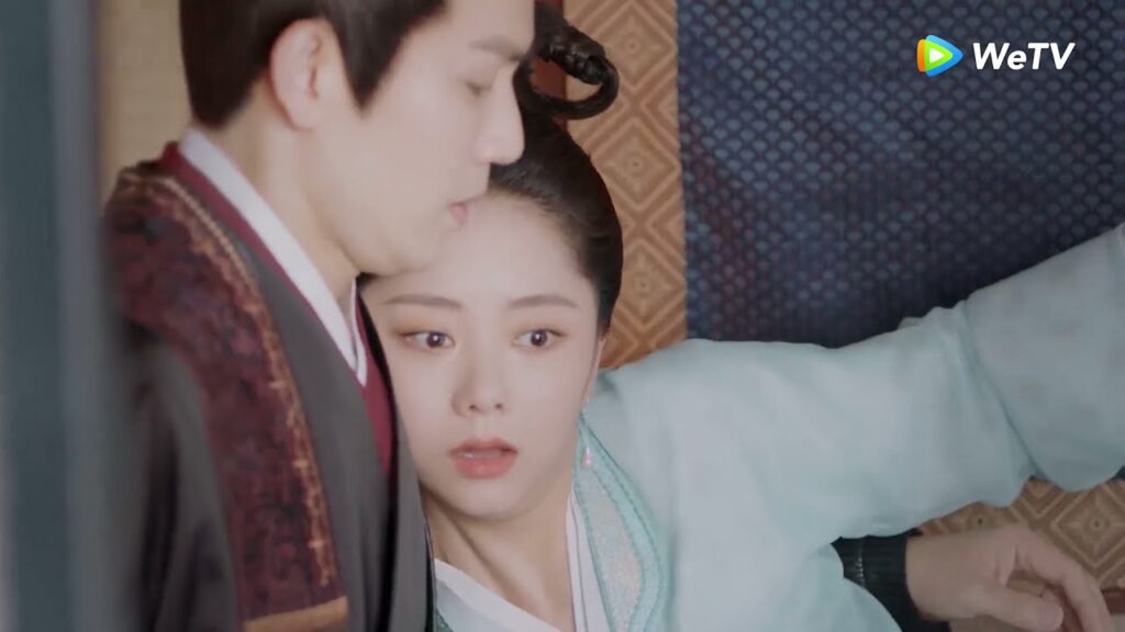 زوجها يغير عليها مقطع من الحلقة 12 مسلسل السيف وخيط الحرير｜WeTV