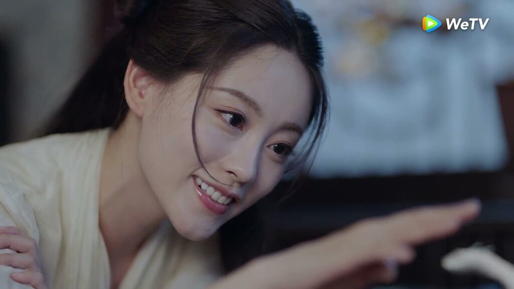 القبلة الأولى بينهم رومانسية جدا مقطع من الحلقة 2 مسلسل الالتقاء بالتنين｜WeTV