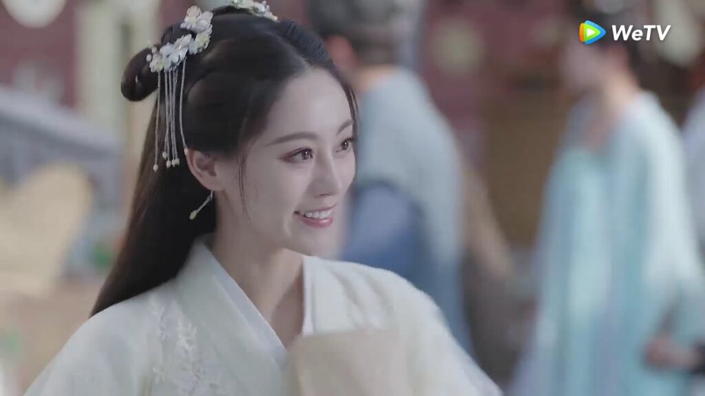 تشتري كتاب لتفهم شخصيته مقطع من الحلقة 2 مسلسل الالتقاء بالتنين｜WeTV