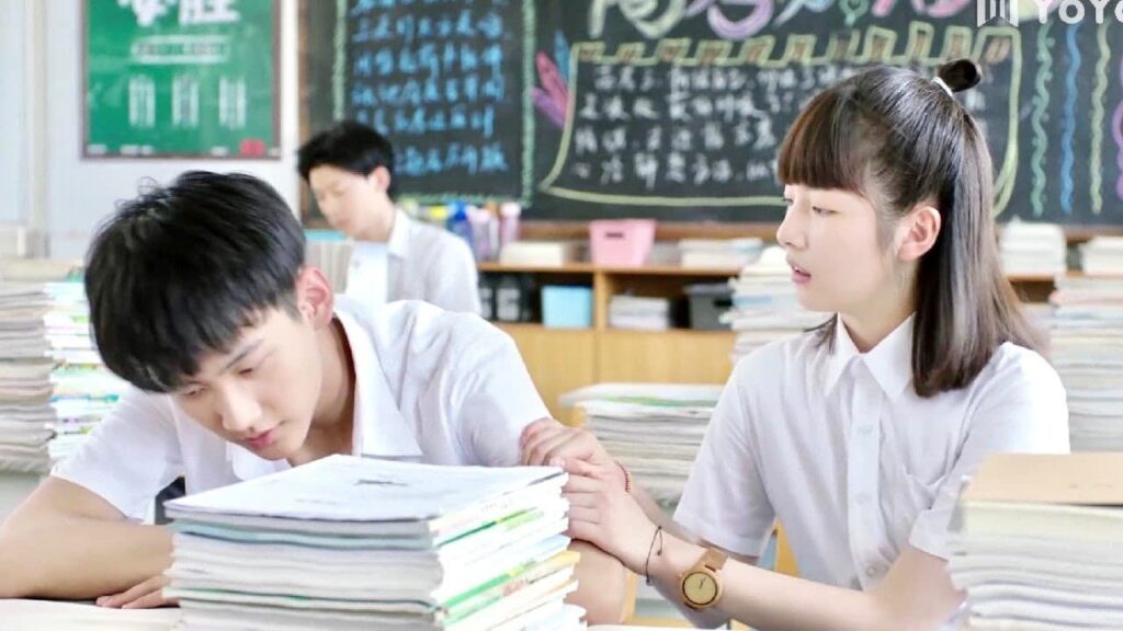 تستمر بازعاجه طوال الوقت و لكنها لا تعلم بان عالمه ينهار    ( الشاب الذي تذكرته ذات مرة 💕