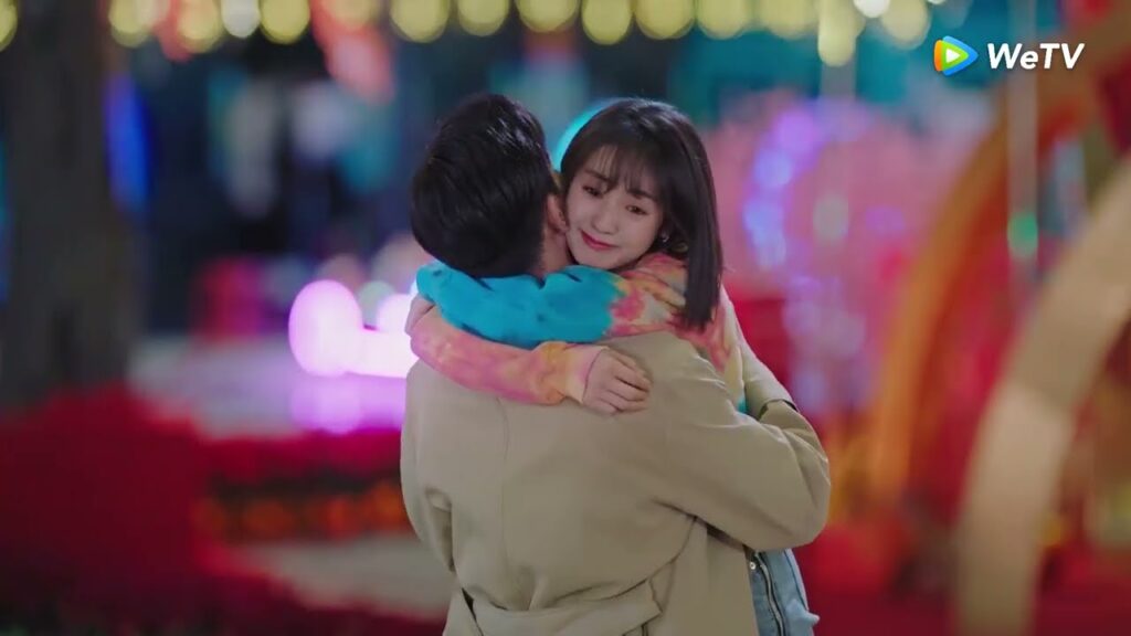 يحضنها أمام الناس ! ملخص حلقة 5و6 حظي الصغير ｜WeTV