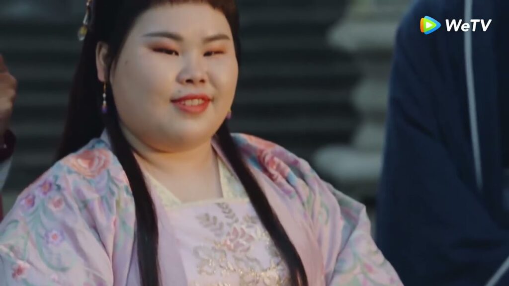 جمال المظهر ليس الأساس فالجمال جمال الروح مقطع من الحلقة 34 مسلسل امرأة مثلي ｜WeTV