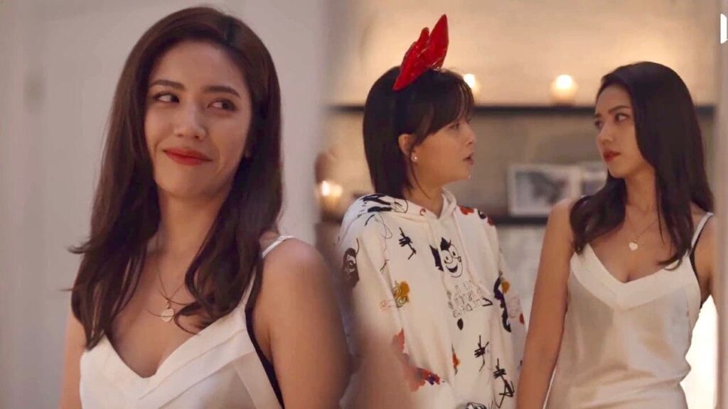 تحتفل بعيد ميلاد صديقتها بطريقتها الخاصة 🙈😍