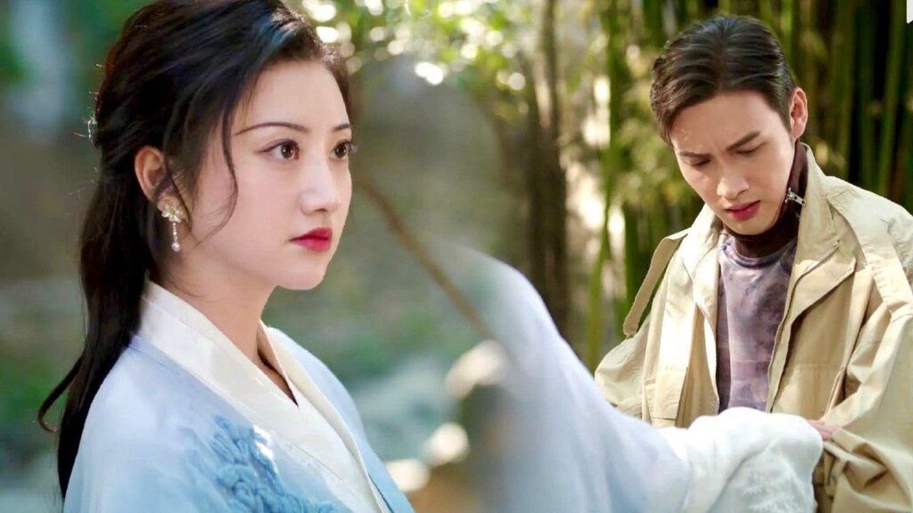 اعلان 4 ما فائدة المرأة الجميلة اذا كانت غبية و لا تستخدم عقلها 😂 ( راتان | RATTAN)