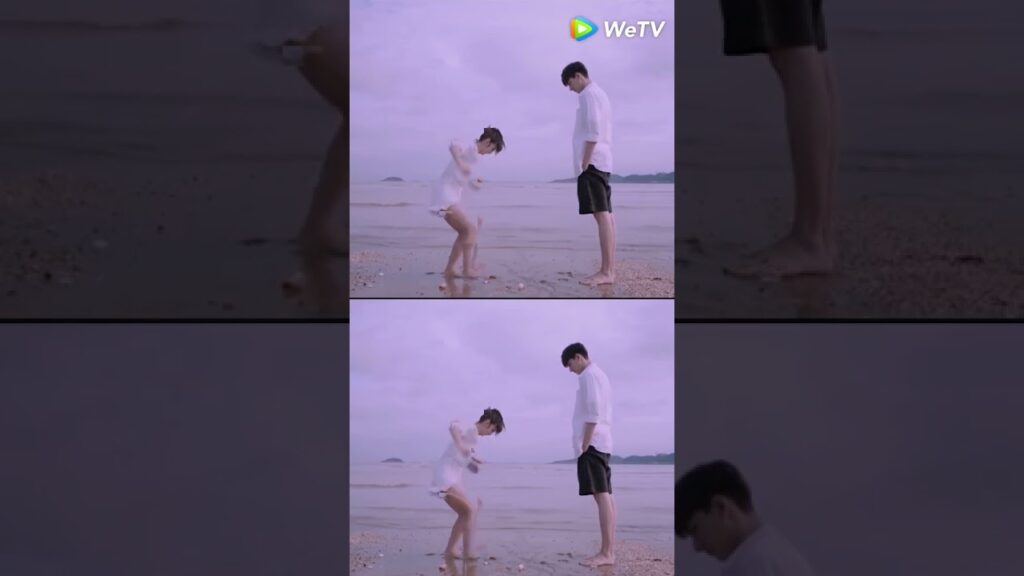 يلعبان معًا على الشاطيء – أريحي رأسك على كتفي |WeTV يلعبان معًا على الشاطيء - أريحي رأسك على كتفي |WeTV