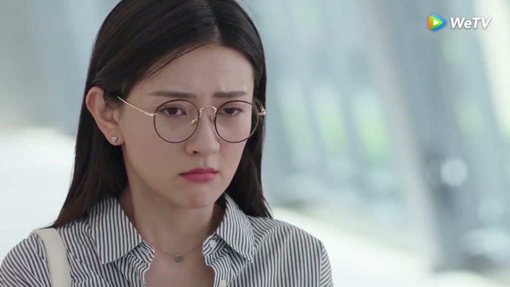 يعضب منها لأنها تعاونت مع شخص غيره مقطع من الحلقة 9 مسلسل أنت قدري ｜WeTV