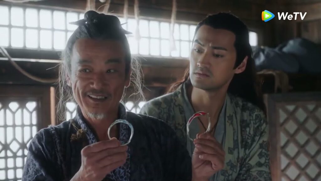 أساور الفضة بها سر عجيب مقطع من الحلقة 12 مسلسل الفتاة المباركة |WeTV أساور الفضة بها سر عجيب مقطع من الحلقة 12 مسلسل الفتاة المباركة |WeTV